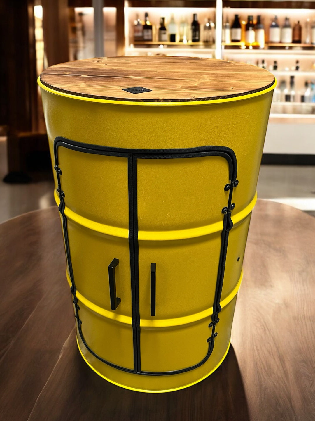 DENNIS Designer Fass Minibar - 208L Ölfass Schrank mit Tür Industrial Style