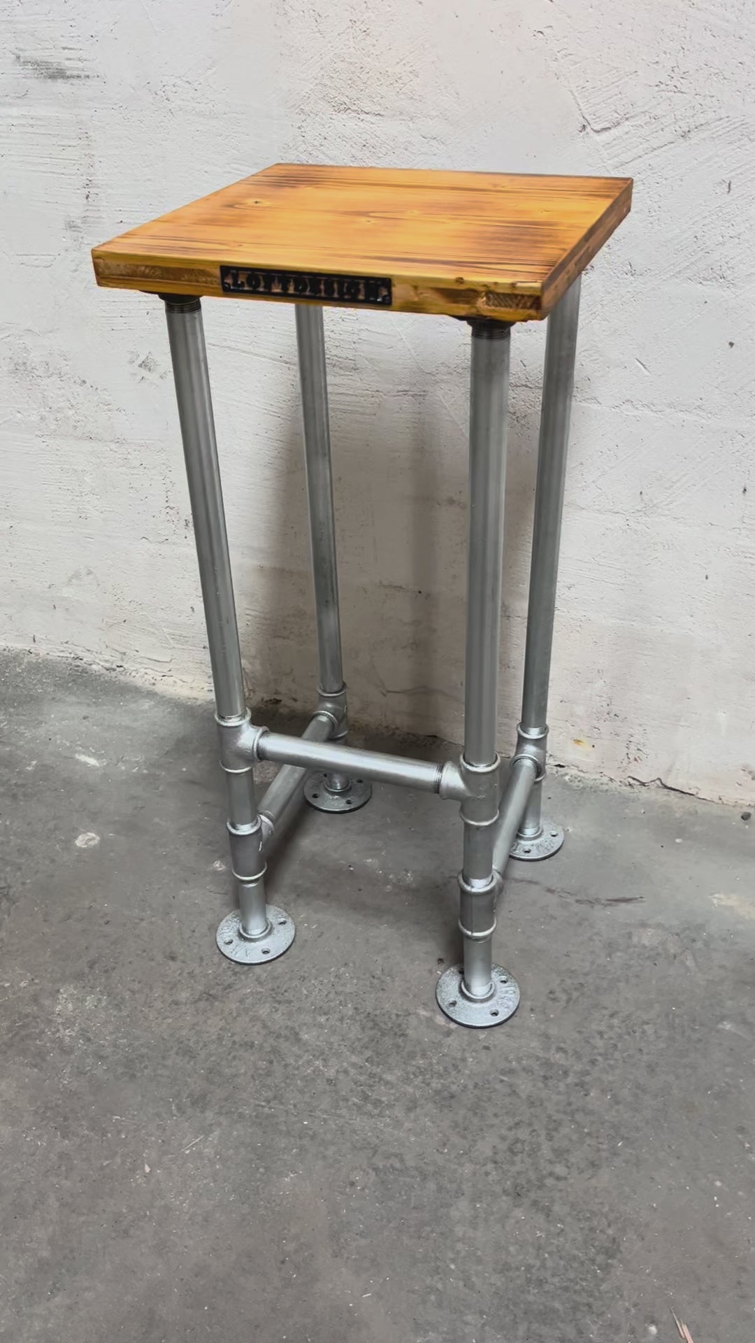 ROCKY Barhocker - Kiefer Fichte 72cm mit Bodenausgleich Industrial Style