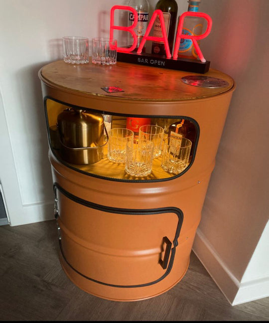 HULK Designer Fass Schrank - 208L Ölfass Premium Minibar mit 3 Brettern