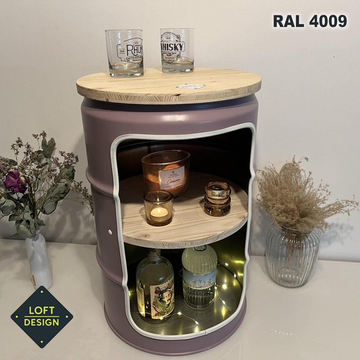 BENNE ohne Tür – RAL 4009. Originalfoto im einheitlichen LOFTDESIGN-Format mit Logo unten links und RAL-Nummer oben rechts. Beispielausführung; Dekoration nicht enthalten.